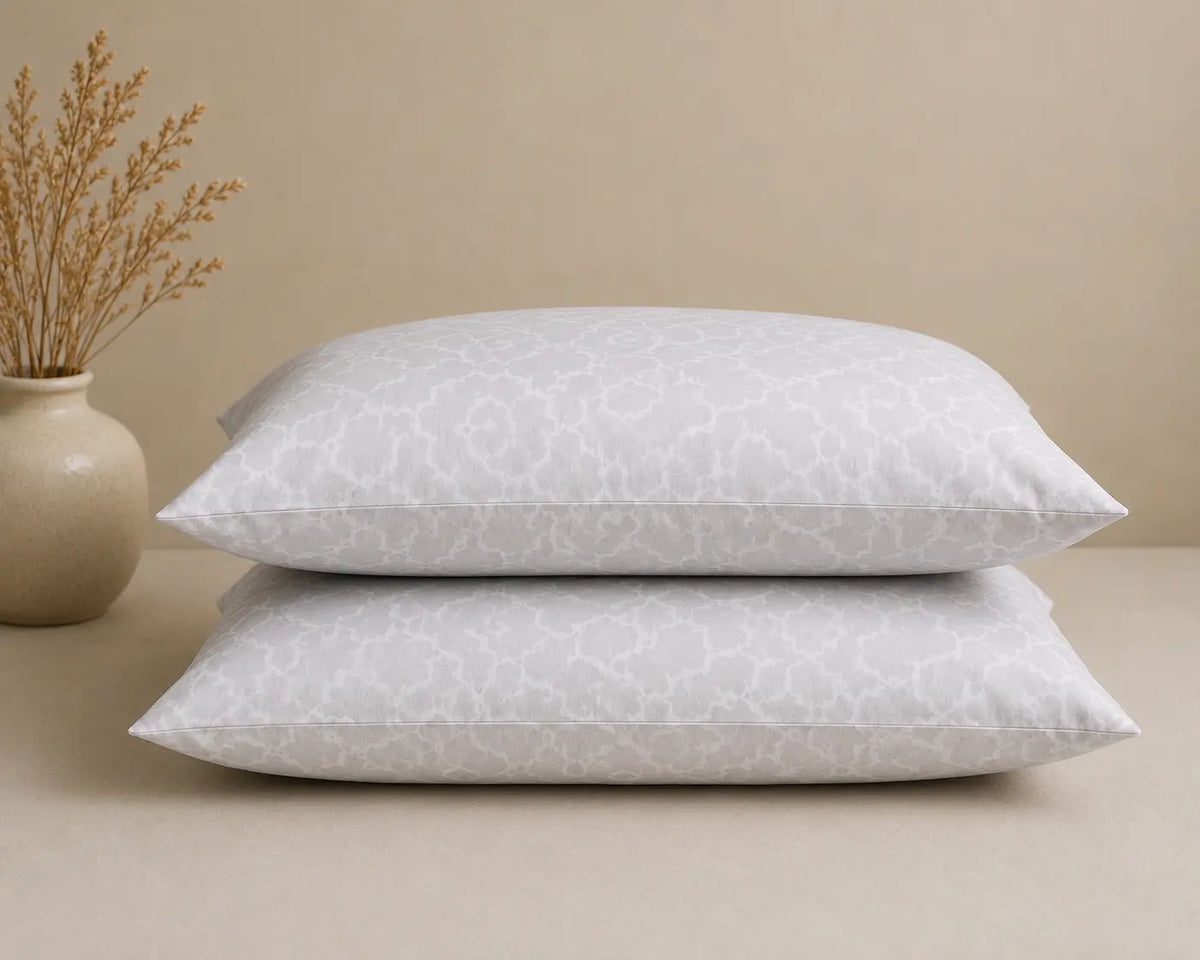 Super King Size Grey Trellis Premium cotton Bedsheet with 2 Pillow covers (108x108 inches)